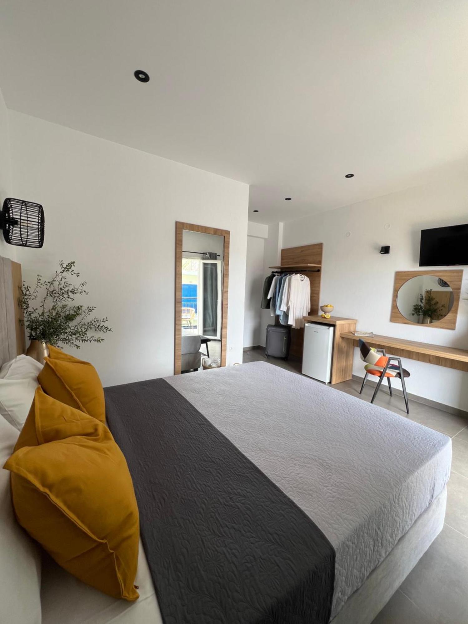 Cactus Apartment Skiathos Town Luaran gambar
